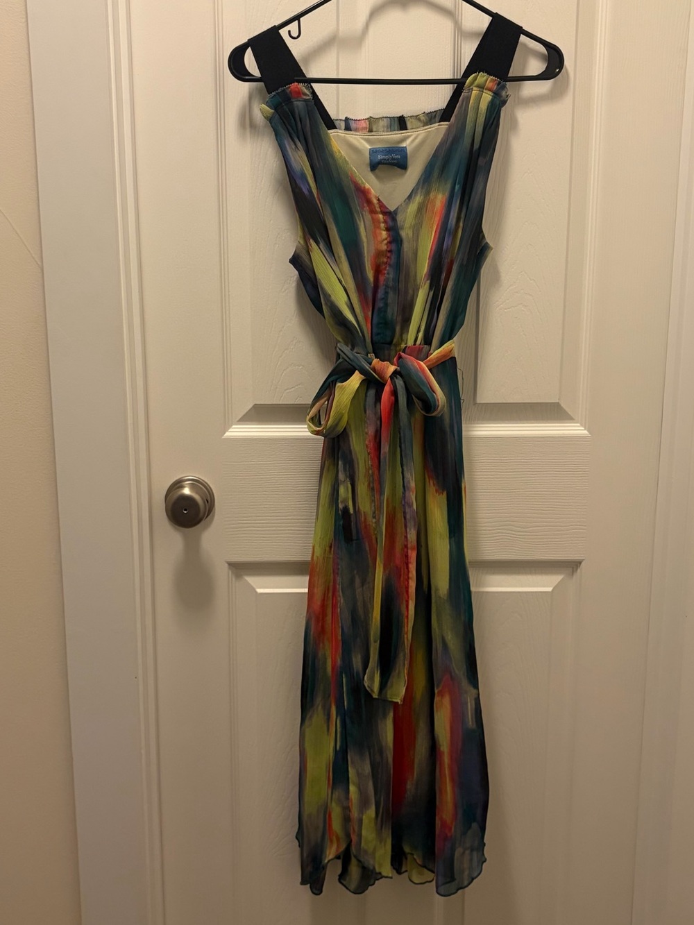 Simply Vera Multicolor Watercolor Print Sleeveless Dress with Tie Waist